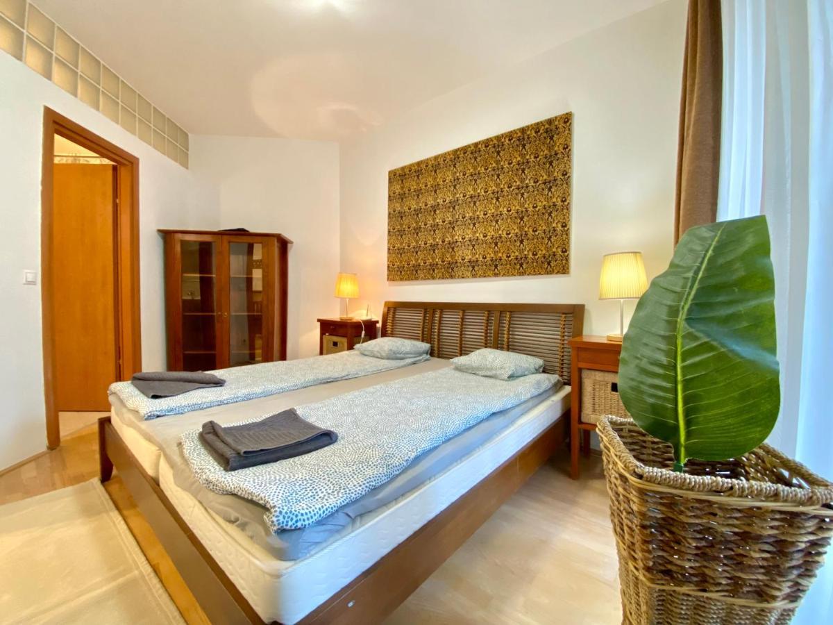 Downtown Vibe-kiraly I Apts W Private Balcony Apartment Budapest